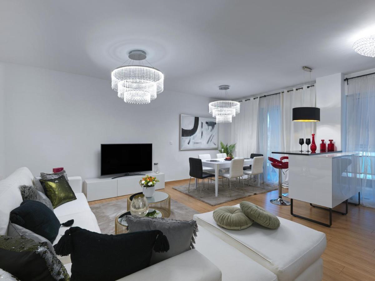 Elegant Apartment In Glyfada Athen Eksteriør billede