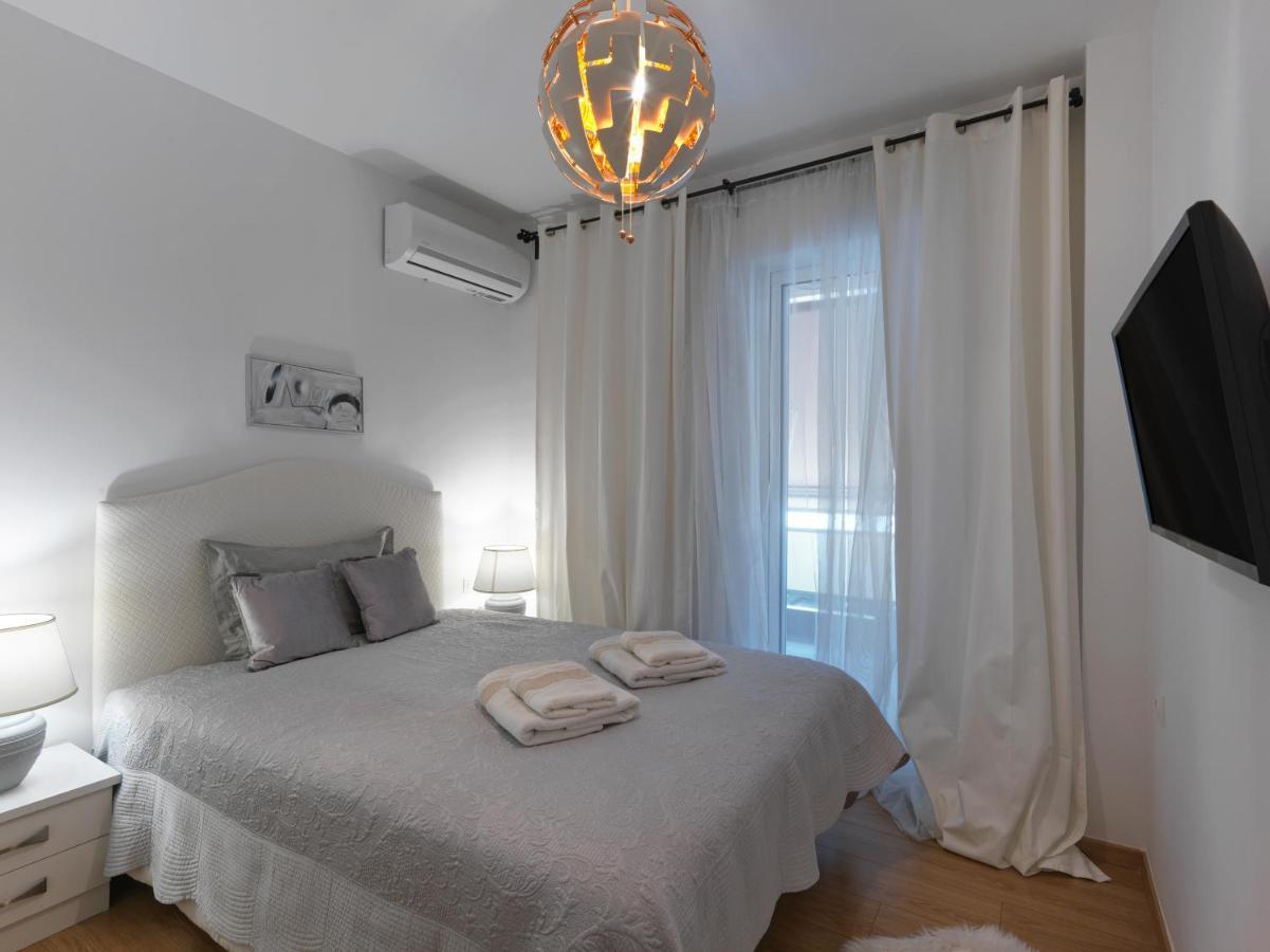 Elegant Apartment In Glyfada Athen Eksteriør billede